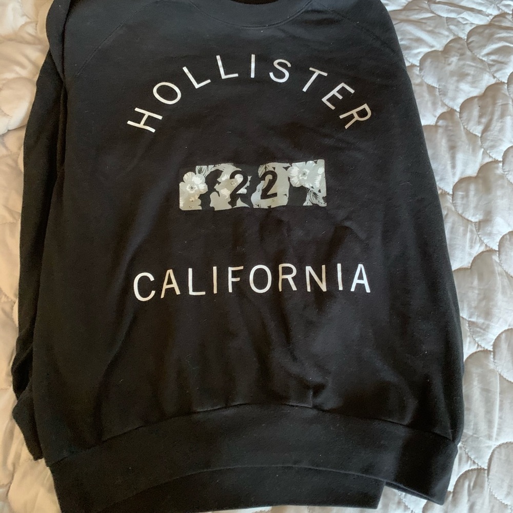 Crewneck